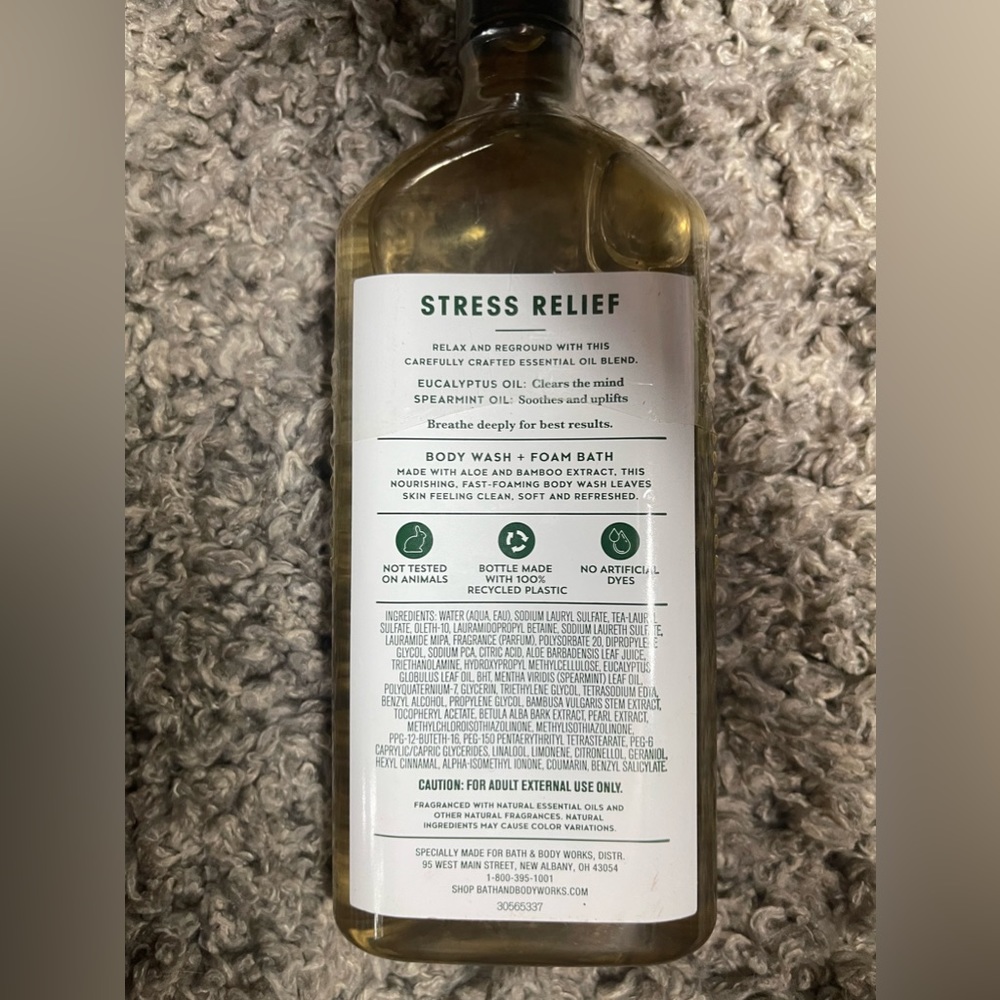Bath & body work’s aromatherapy shower gel - Picture 2 of 2